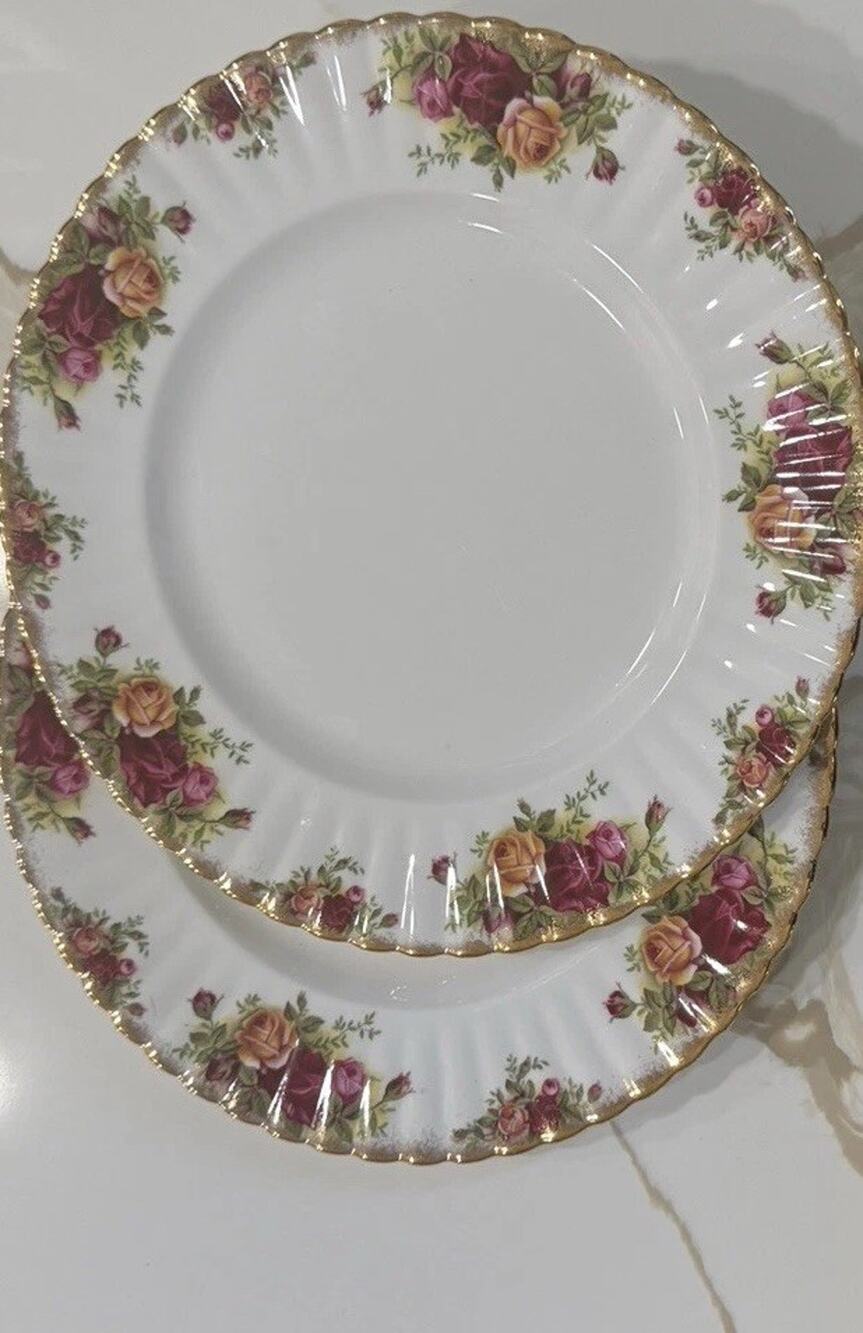 Copied - Royal Albert Old Country Roses 10" Dinner Plate Gold Trim  Set Of 2
